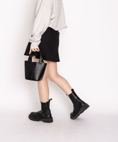 SVEC(シュベック)の「インサイドジップ サイドゴア 厚底ブーツ(ブーツ・レディース・ブラック/ダークブラウン・38/37/35/39/36)」の16枚目の写真