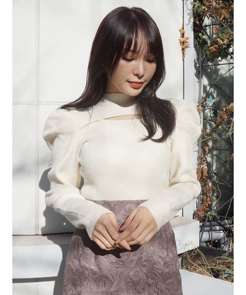 MERCURYDUO（マーキュリーデュオ）の「2WAYパワショルスリットニット（ニット/セーター・レディース・ブラウン/オフホワイト/ブラック/ライトグレー・FREE）」の2枚目の写真