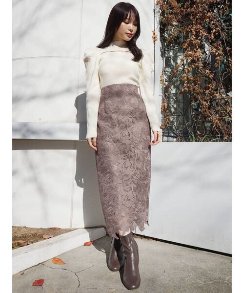 MERCURYDUO（マーキュリーデュオ）の「2WAYパワショルスリットニット（ニット/セーター・レディース・ブラウン/オフホワイト/ブラック/ライトグレー・FREE）」の21枚目の写真