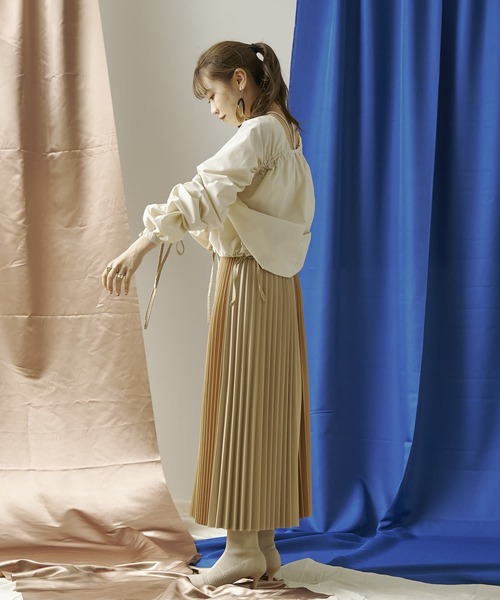 mona Belinda（モナベリンダ）の「切替合皮プリーツスカート（スカート・レディース・グレー/ライトベージュ・FREE）」の18枚目の写真