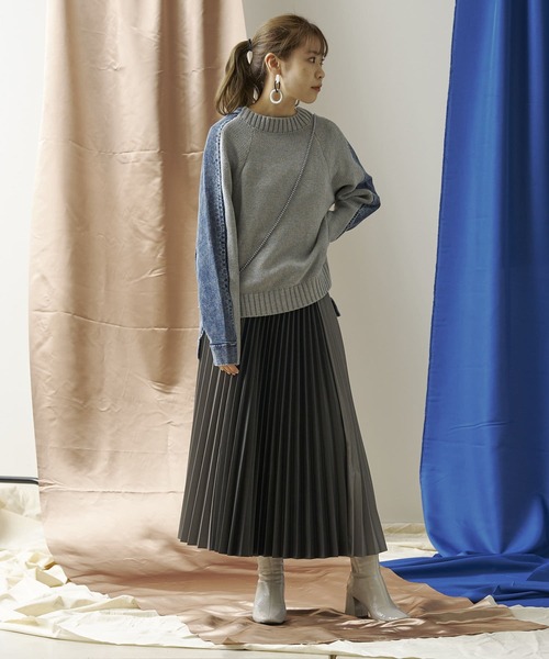 mona Belinda（モナベリンダ）の「切替合皮プリーツスカート（スカート・レディース・グレー/ライトベージュ・FREE）」の8枚目の写真