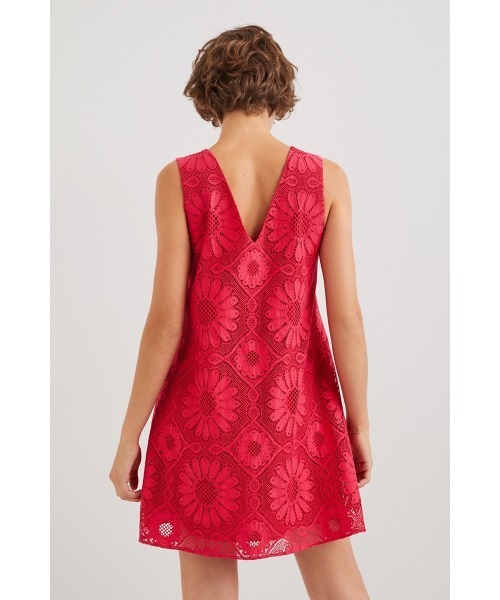 Desigual(デシグアル)の「レース ミニワンピース(ワンピース・レディース・ホワイト/ブラック/レッド・S/M/L/XL/XS)」の15枚目の写真