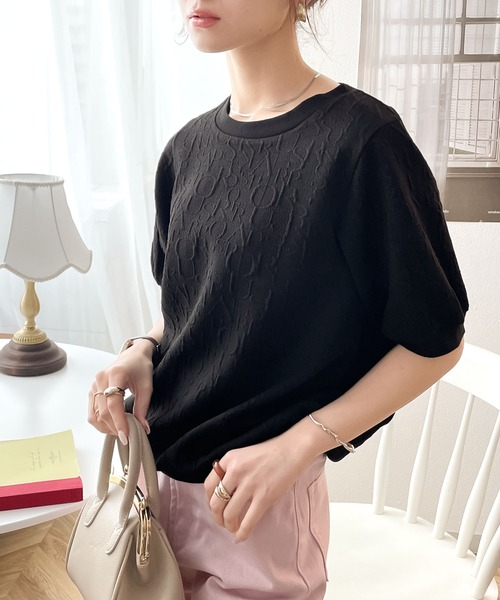 classicalelf（クラシカルエルフ）の「1枚で主役級。アルファベットジャガードbigシルエットプルオーバー（Tシャツ/カットソー・レディース・ホワイト/ブラック/ベージュ系その他・SMALL/MEDIUM/LARGE/X-LARGE）」の9枚目の写真