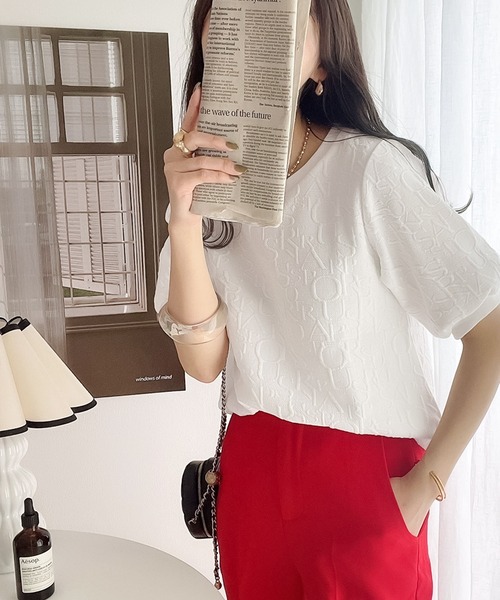 classicalelf（クラシカルエルフ）の「1枚で主役級。アルファベットジャガードbigシルエットプルオーバー（Tシャツ/カットソー・レディース・ホワイト/ブラック/ベージュ系その他・SMALL/MEDIUM/LARGE/X-LARGE）」の15枚目の写真