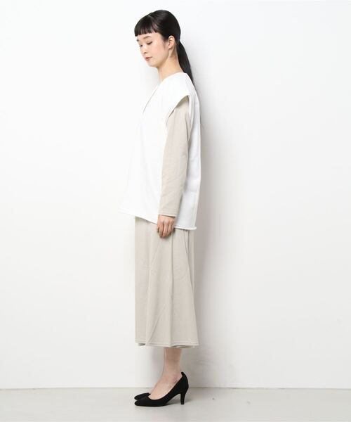 KOBE LETTUCE（コウベレタス）の「[ 2点セット ] スウェットベスト×カットソーワンピース（ワンピース・レディース・ライトベージュ/モカ/チャコールグレー・FREE）」の4枚目の写真