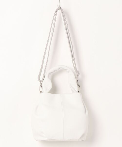 Beau're(ヴュレ)の「BEAURE ヴュレ カウレザー Point Stitch Handle 2WAY トート(トートバッグ・レディース・ブラック/グレー/サックスブルー/ホワイト・FREE)」の12枚目の写真