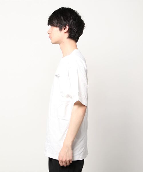 KELTY(ケルティ)の「KELTY 70thロゴTシャツ KE22113028(Tシャツ/カットソー・メンズ・ホワイト・XL/L/M)」の2枚目の写真