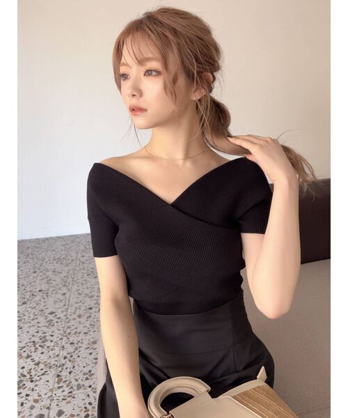 RESEXXY（リゼクシー）の「フロントクロスニットトップス（ニット/セーター・レディース・ブラック/ベージュ/グリーン/アイボリー・FREE）」の7枚目の写真