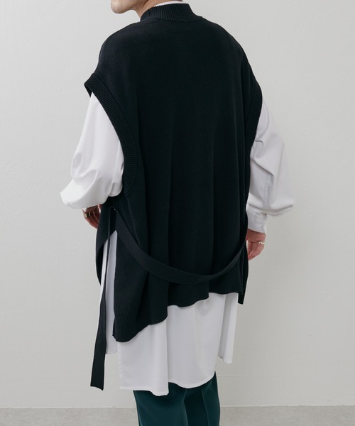 Lui's（ルイス）の「オーバーニットベスト（ベスト・メンズ・ブラック/グリーン/オフホワイト・FREE）」の2枚目の写真