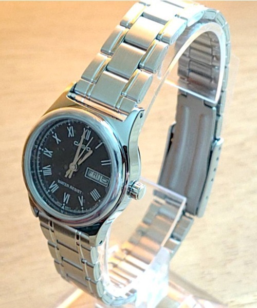 CASIO(カシオ)の「CASIO カシオ /クォーツ スタンダード メタルベルト 日常生活防水 ラウンドフェイス アナログ腕時計 /// LTP-V006D-1B2 LTP-V006D-7B2(アナログ腕時計・メンズ・シルバー/シルバー×ブラック/シルバー系その他・FREE)」の3枚目の写真
