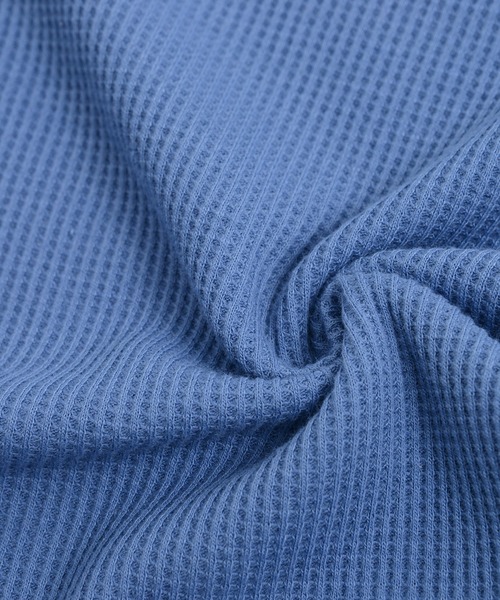 KANGOL（カンゴール）の「別注 WEB限定 KANGOL/カンゴール ワンポイント ロゴ ポケット付 レイヤード ビックシルエット ドロップショルダー ワッフル 半袖 Tシャツ（Tシャツ/カットソー・メンズ・ブルー/グレイッシュベージュ/ブラック/ホワイト・LL/M/L）」の13枚目の写真