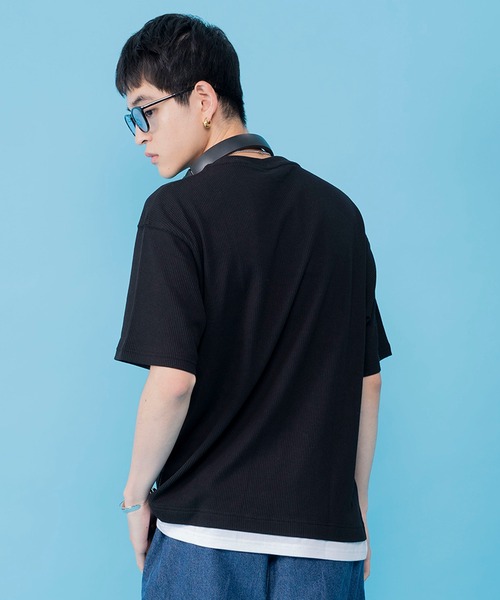 KANGOL（カンゴール）の「別注 WEB限定 KANGOL/カンゴール ワンポイント ロゴ ポケット付 レイヤード ビックシルエット ドロップショルダー ワッフル 半袖 Tシャツ（Tシャツ/カットソー・メンズ・ブルー/グレイッシュベージュ/ブラック/ホワイト・LL/M/L）」の15枚目の写真