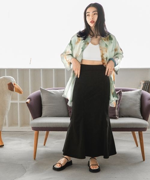 JEANASIS(ジーナシス)の「ストレッチマーメイドデニムスカート/275526(スカート・レディース・ブラック/ピンク/ブルー/グリーン・FREE)」の5枚目の写真