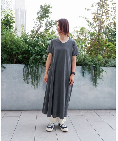 MANASTASH(マナスタッシュ)の「MANASTASH/マナスタッシュ W's PIGMENT FLARE DRESS ウィメンズピグメントフレアワンピース(ワンピース・レディース・ブラック/ベージュ/グリーン・MEDIUM)」の1枚目の写真