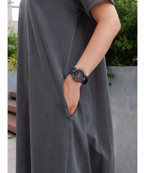 MANASTASH(マナスタッシュ)の「MANASTASH/マナスタッシュ W's PIGMENT FLARE DRESS ウィメンズピグメントフレアワンピース(ワンピース・レディース・ブラック/ベージュ/グリーン・MEDIUM)」の6枚目の写真