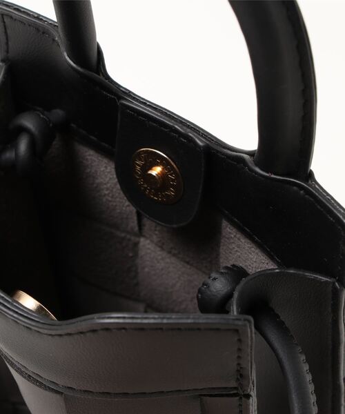 prose verse（プロズヴェール）の「メッシュショルダーミニバッグ（ショルダーバッグ・レディース・ブラウン/オフホワイト/ブラック・ﾌﾘ-）」の7枚目の写真