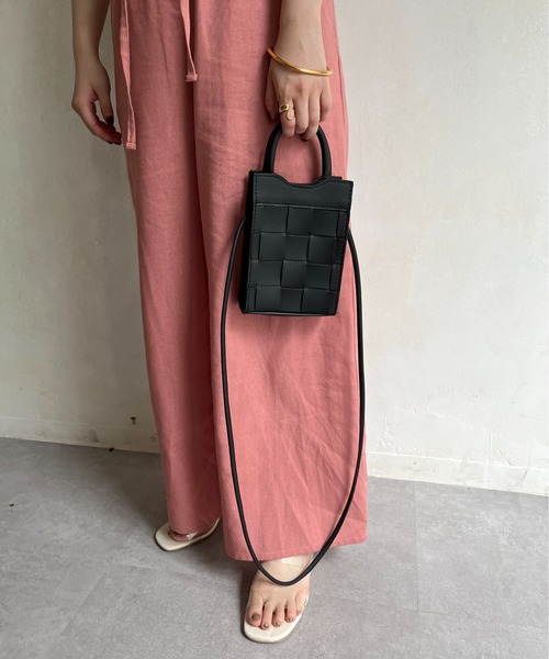 prose verse（プロズヴェール）の「メッシュショルダーミニバッグ（ショルダーバッグ・レディース・ブラウン/オフホワイト/ブラック・ﾌﾘ-）」の17枚目の写真