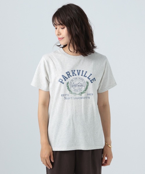 BAYFLOW(ベイフロー)の「アソートカレッジロゴT(Tシャツ/カットソー・レディース・ネイビー/グリーン/アイボリー・FREE)」の8枚目の写真