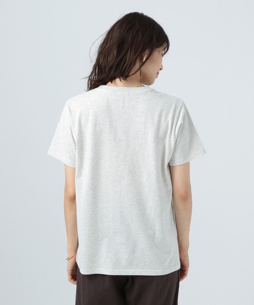 BAYFLOW(ベイフロー)の「アソートカレッジロゴT(Tシャツ/カットソー・レディース・ネイビー/グリーン/アイボリー・FREE)」の4枚目の写真