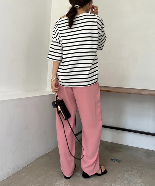 CAPRICIEUX LE'MAGE(カプリシューレマージュ)の「カラーボーダーTシャツ(Tシャツ/カットソー・レディース・オフホワイト/イエロー/ブルー・FREE)」の4枚目の写真