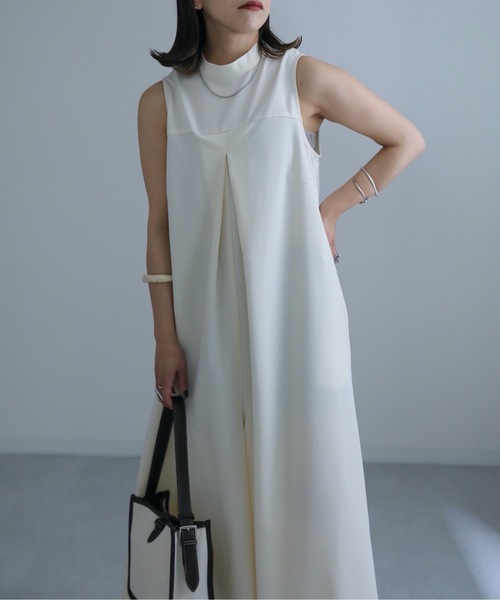 ap retro（アプレトロ）の「タックオールインワン（つなぎ/オールインワン・レディース・ブラウン/オフホワイト/ブラック・FREE）」の5枚目の写真