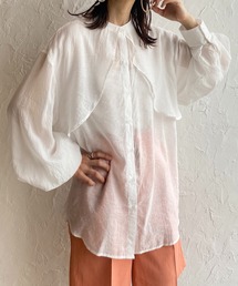 She's Closet（シーズクローゼット）の「バンドカラーボリュームスリーブ長袖シアーケープブラウス（シャツ/ブラウス）」