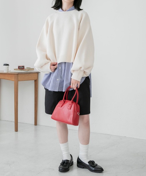 BONLECILL（ボンルシール）の「ラグランボリュームスリーブ クロップドニットプルオーバー（ニット/セーター・レディース・パープル/レッド/モスグリーン/アイボリー/ブラック/ブルー/ブラウン/ブラック系1・FREE）」の11枚目の写真