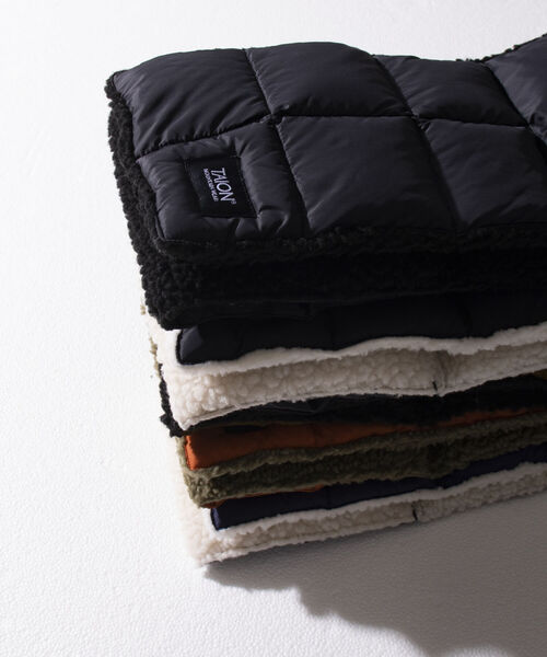 TAION（タイオン）の「【TAION/タイオン】GLOSTER別注 ボアリバーシブルマフラー ダウンマフラー（マフラー・メンズ・ホワイト/ブラック/ネイビー/イエロー/オレンジ・FREE）」の19枚目の写真