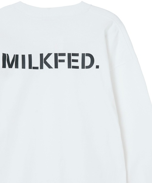 MILKFED.（ミルクフェド）の「BASIC STENCIL WIDE L/S TEE（Tシャツ/カットソー・レディース・ライトピンク/ベージュ/オフホワイト/ブラック/ライトグレー/ライトブルー/ホワイト・S/M/L/XL）」の18枚目の写真