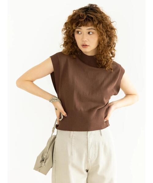 koe（コエ）の「【アースカラー】ニットベスト*（ニット/セーター・レディース・アイボリー/ブラック/テラコッタ/ダークブラウン・FREE）」の10枚目の写真