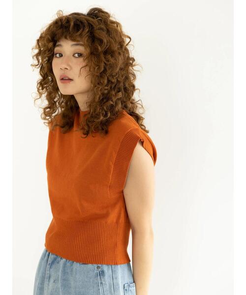 koe（コエ）の「【アースカラー】ニットベスト*（ニット/セーター・レディース・アイボリー/ブラック/テラコッタ/ダークブラウン・FREE）」の6枚目の写真