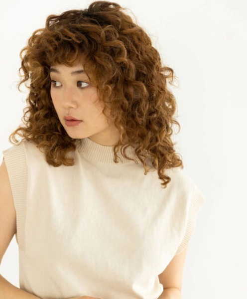 koe（コエ）の「【アースカラー】ニットベスト*（ニット/セーター・レディース・アイボリー/ブラック/テラコッタ/ダークブラウン・FREE）」の2枚目の写真