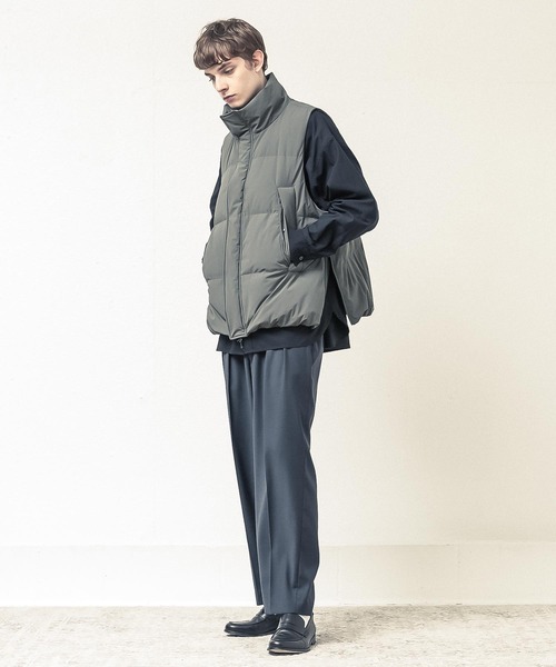 ナイロンストレッチ2レイヤーダウンベスト