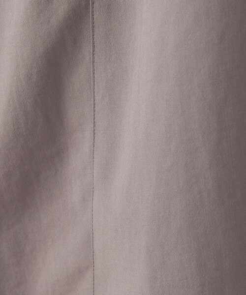 COMME CA ISM(コムサイズム)の「イレギュラーヘム シャツ(シャツ/ブラウス・レディース・ホワイト/チャコール・MEDIUM/LARGE)」の16枚目の写真