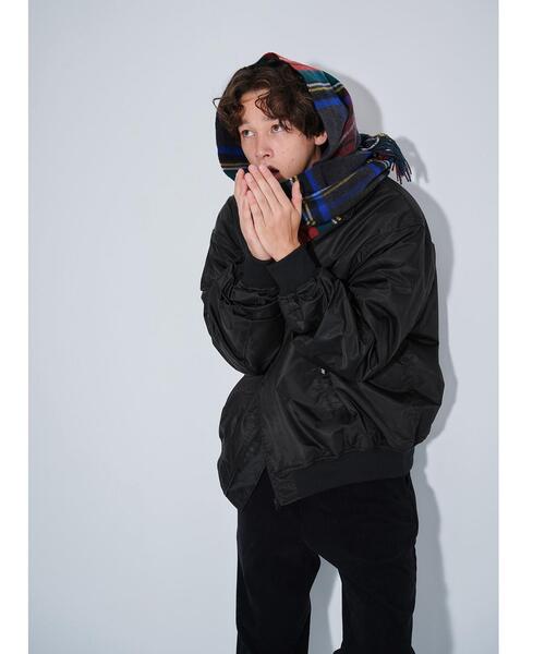 green label relaxing（グリーンレーベルリラクシング）の「【WEB限定】＜GLR or＞パテッド オーバー ジャケット -ユニセックス-（ミリタリージャケット・メンズ・オリーブ/ブラック・S/M/L）」の16枚目の写真