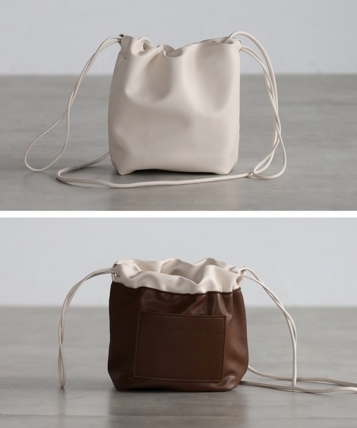 Bonjour Sagan（ボンジュールサガン）の「リバーシブル巾着バッグ（ショルダーバッグ・レディース・ブラック/ピンク/アイボリー/グレイッシュベージュ/パイソン・FREE）」の10枚目の写真