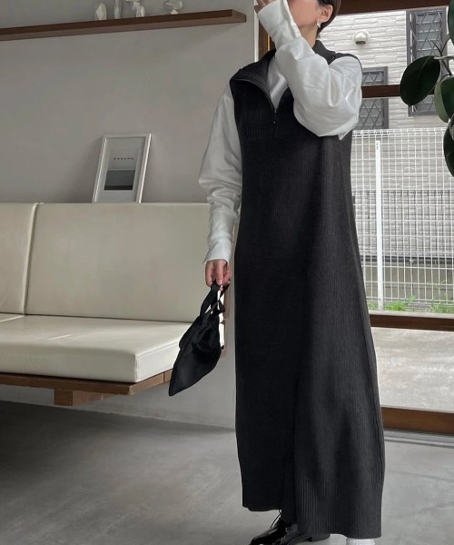 WILLFULLY（ウィルフリー）の「no sleeve front half zip knit OP