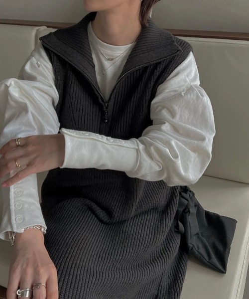 WILLFULLY（ウィルフリー）の「no sleeve front half zip knit OP
