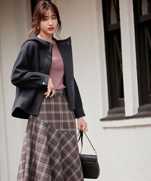 ANY SIS（エニィスィス）の「ウールライクショート アウター（その他アウター・レディース・黄土色系/アイボリー系/ネイビー系・4）」の4枚目の写真