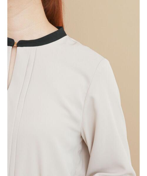 Te chichi（テチチ）の「バイカラーフロントタックブラウス（シャツ/ブラウス・レディース・ベージュ/オフホワイト・ﾌﾘ-）」の16枚目の写真