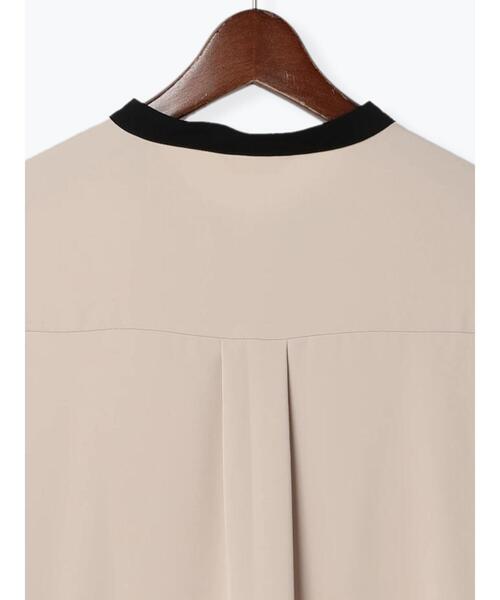 Te chichi（テチチ）の「バイカラーフロントタックブラウス（シャツ/ブラウス・レディース・ベージュ/オフホワイト・ﾌﾘ-）」の8枚目の写真