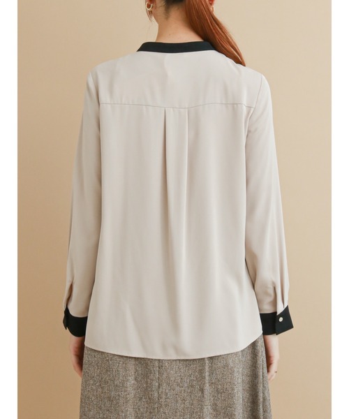 Te chichi（テチチ）の「バイカラーフロントタックブラウス（シャツ/ブラウス・レディース・ベージュ/オフホワイト・ﾌﾘ-）」の21枚目の写真