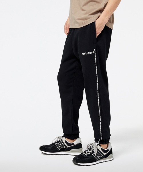NEW BALANCE(ニューバランス)の「NB Essentials Magnify Linear Graphic スウェットジョガーパンツ(スウェットパンツ・メンズ・グレー/ブラック・SMALL/XX-LARGE/LARGE/X-LARGE/MEDIUM)」の3枚目の写真