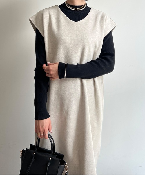 Chez toi(シェトワ)の「ニットプルオーバー×カフタンワンピース(ワンピース・レディース・アイボリー/チャコールグレー/ブラウン/オレンジ・FREE)」の11枚目の写真