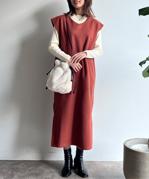 Chez toi(シェトワ)の「ニットプルオーバー×カフタンワンピース(ワンピース・レディース・アイボリー/チャコールグレー/ブラウン/オレンジ・FREE)」の18枚目の写真