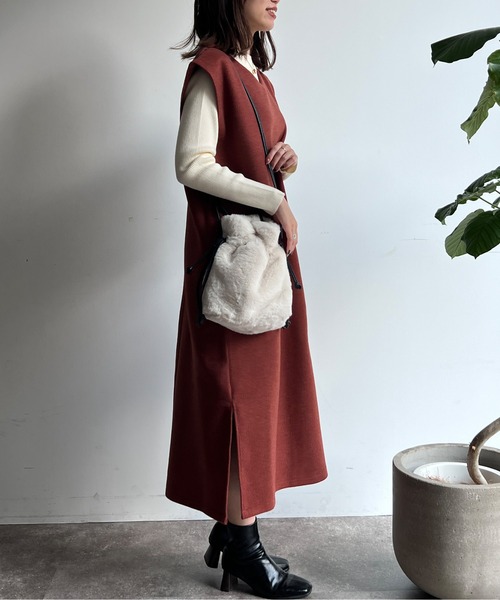 Chez toi(シェトワ)の「ニットプルオーバー×カフタンワンピース(ワンピース・レディース・アイボリー/チャコールグレー/ブラウン/オレンジ・FREE)」の20枚目の写真