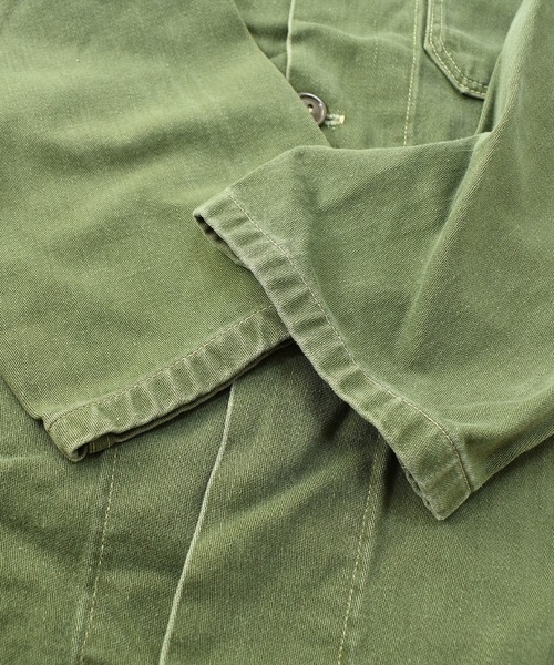 VINTAGE(ヴィンテージ)の「【ヴィンテージ古着】ミリタリー U.S.AIR FORCE ユーティリティーシャツ ワッペン付き(ミリタリージャケット・メンズ・カーキ・SMALL)」の5枚目の写真