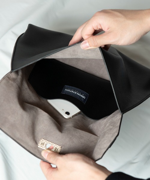 UNION STATION（ユニオンステーション）の「サフィアーノレザークラッチバッグ（クラッチバッグ・メンズ・チャコールグレー/ブラック・FREE）」の4枚目の写真