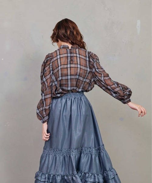 KOH.style（コースタイル）の「ボリューム袖チェックトップス（シャツ/ブラウス・レディース・ブラック/ブラウン/オフホワイト・FREE）」の8枚目の写真