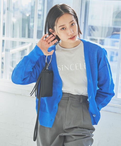 coen(コーエン)の「サラコVネックシアーニットカーディガン(カーディガン/ボレロ・レディース・ライトグレー/ベージュ/オレンジ/ケリー/ロイヤルブルー/ブラック・FREE)」の17枚目の写真